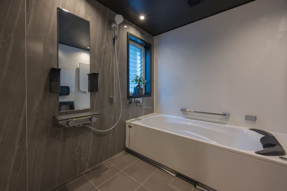 横浜市 磯子区 洗練されたグレーで叶える上質マンションリノベ